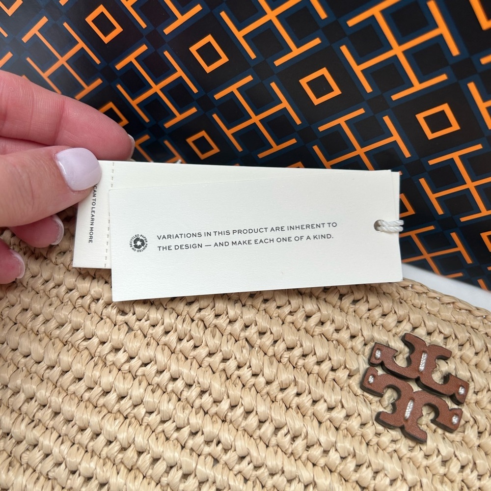 Tory Burch Thea Raffia Pouch Wristlet Bag Coffee Cream - Picture 7 of 11